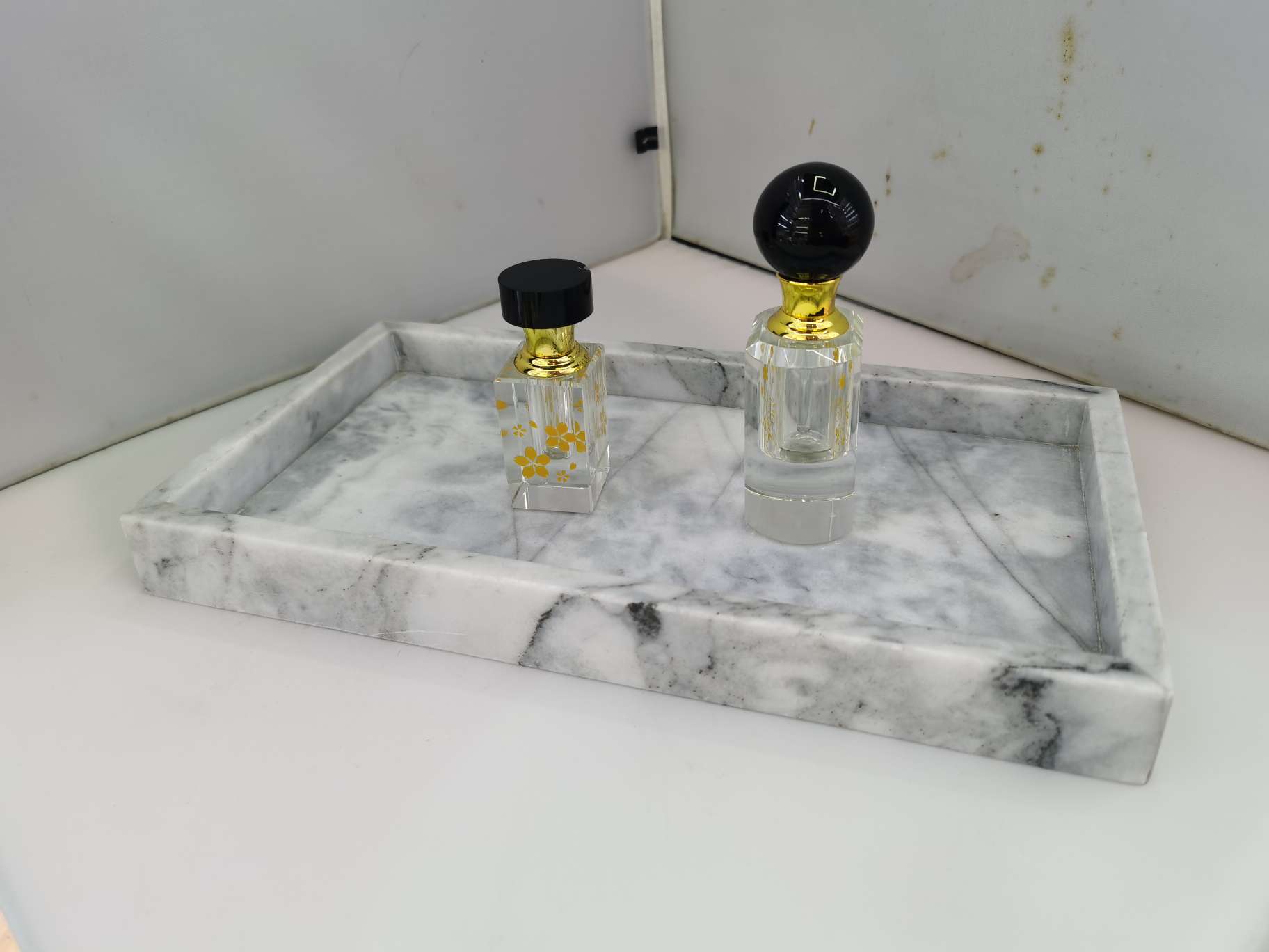 Marble display plates, handicrafts, scented stone tableware, decorative trays, exquisite gifts, craft ornaments, home decoration artworks