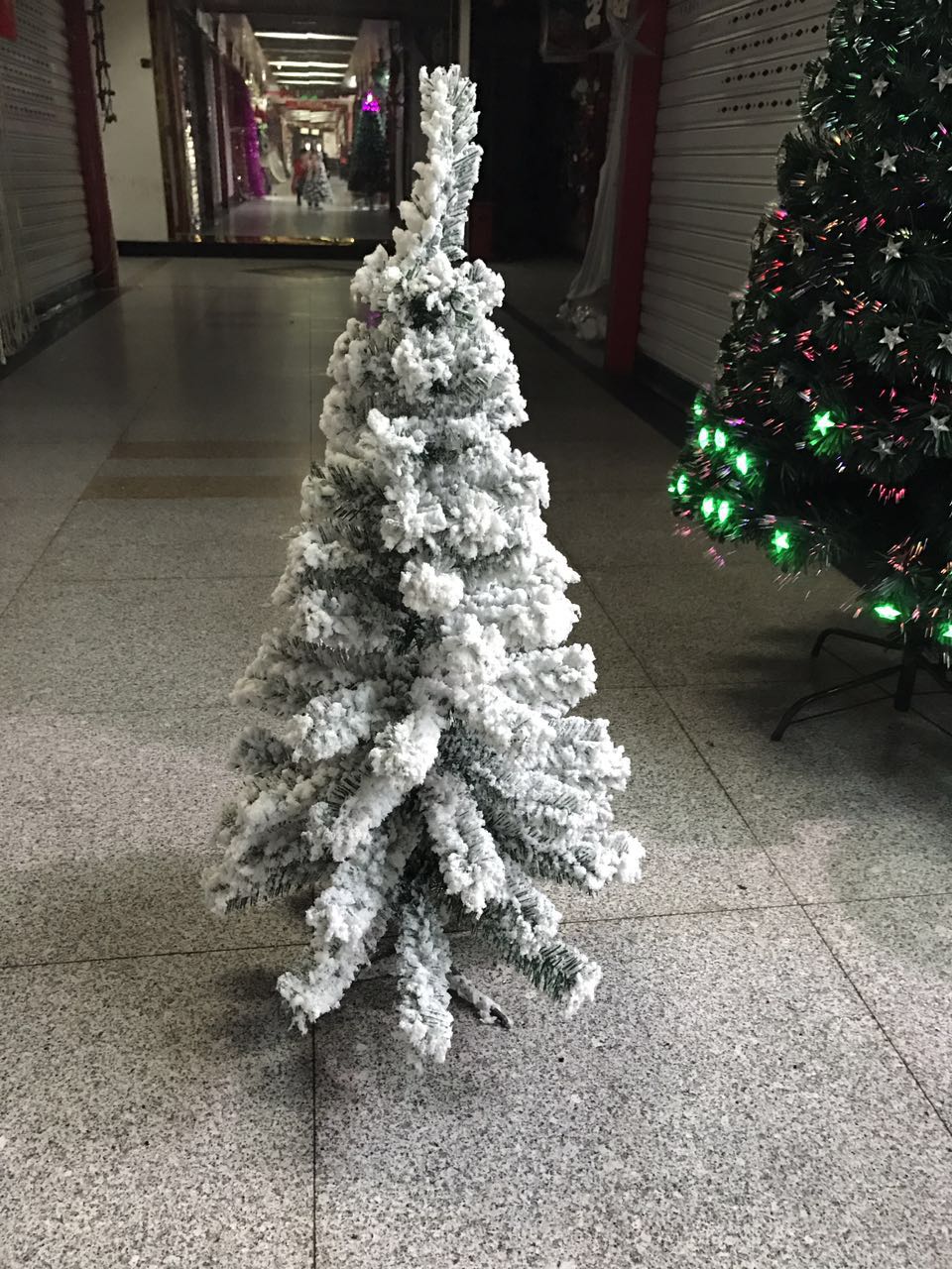 圣诞树/圣诞树白雪公主/飞雪花圣诞树/聖誕樹/迷你圣诞帽细节图