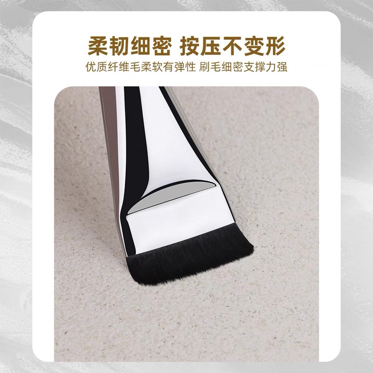 New Wake Ultra-Thin One-Line Powder Foundation Brush Facial Treatment Brush Concealer Brush Ft Head Seamless Smear-Proof Makeup Beauty Tools Application Scenario