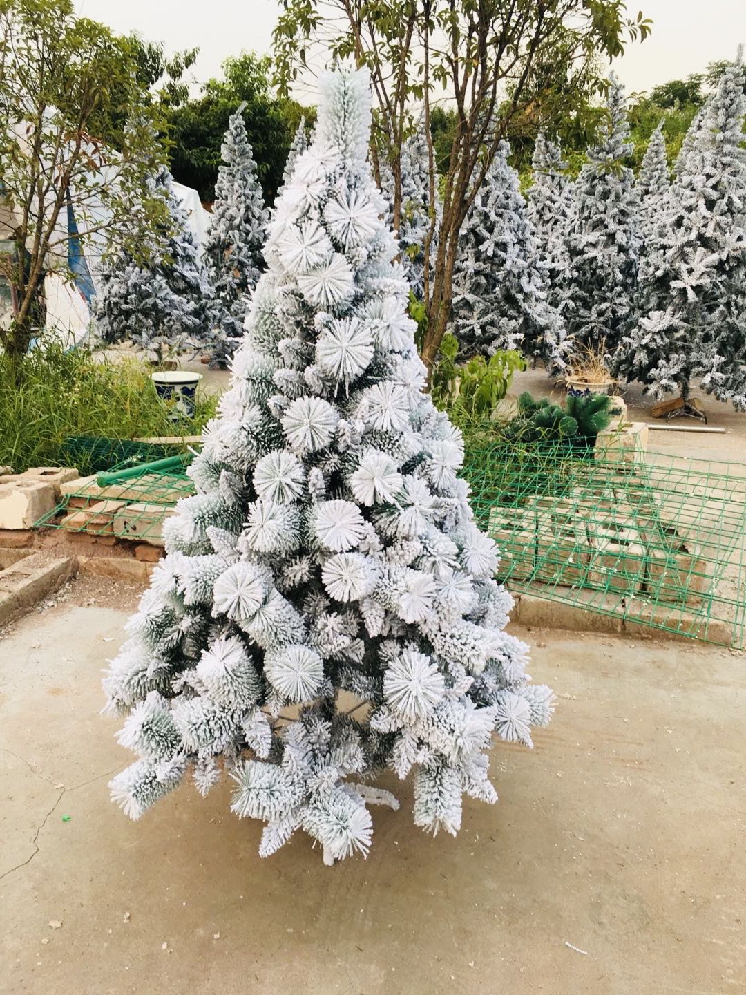 仿真花/壁挂假草/塑料花迷你/大型仿真绿植/高仿真绿植产品图