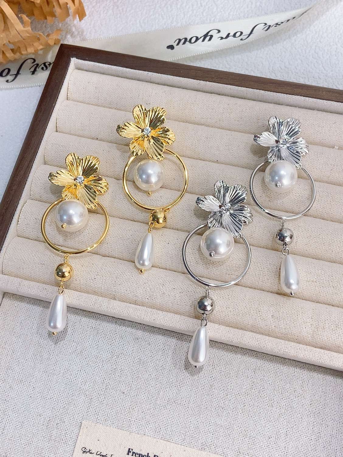 K金精致饰品 珠宝饰品系列 时尚潮流首饰 精工细作其他饰品 高档礼物赠品