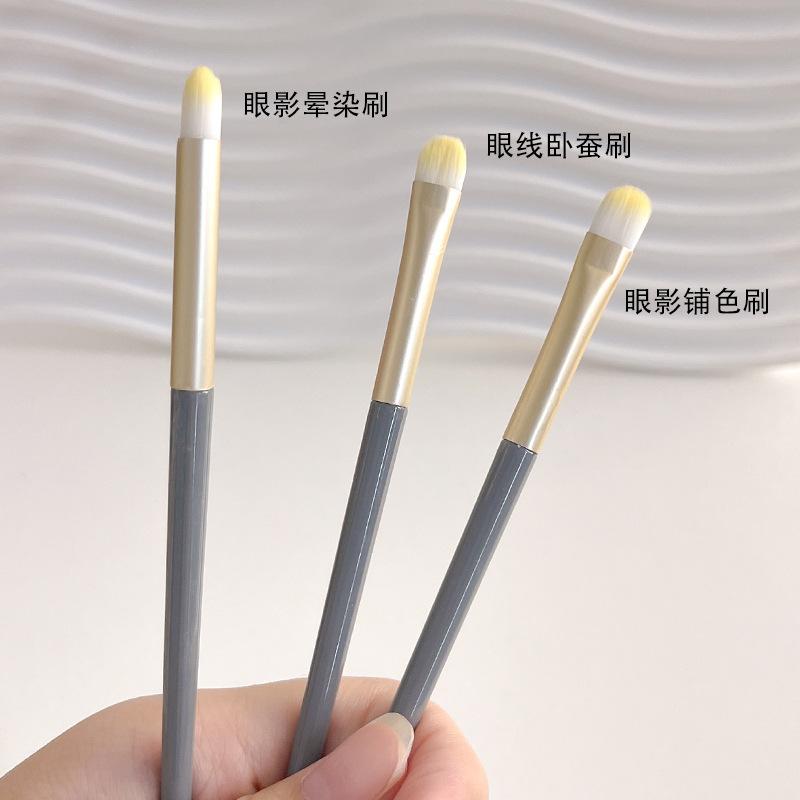 blue bridge makeup brush suit super soft brush suit novice brush foundation face powder repair eye shadow brush a set Application Scenario