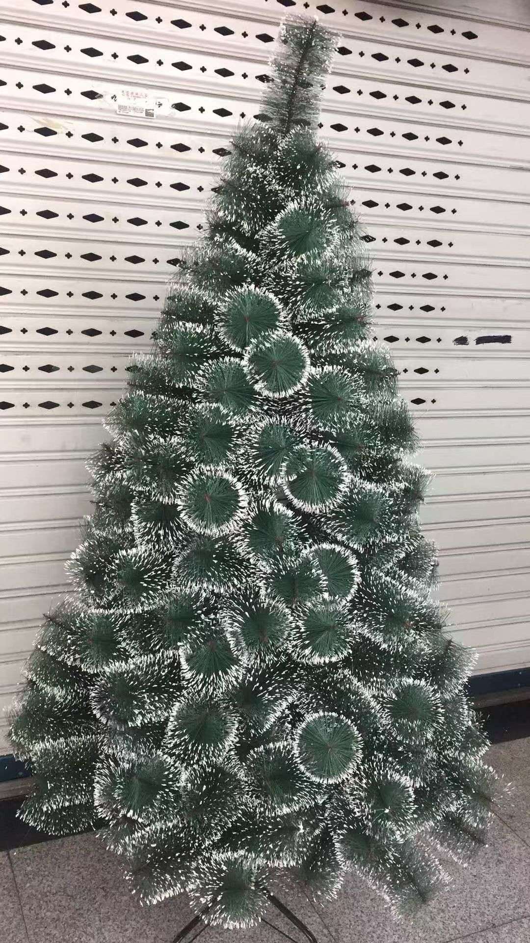 专业生产各种规格圣诞树，松针树，PE混合圣诞树飞雪花圣诞树飞雪花圣诞树细节图