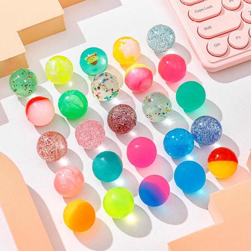 25mm colorful transparent elastic ball children's creative floating solid bouncing ball gashapon machine bouncy ball small gift Application Scenario