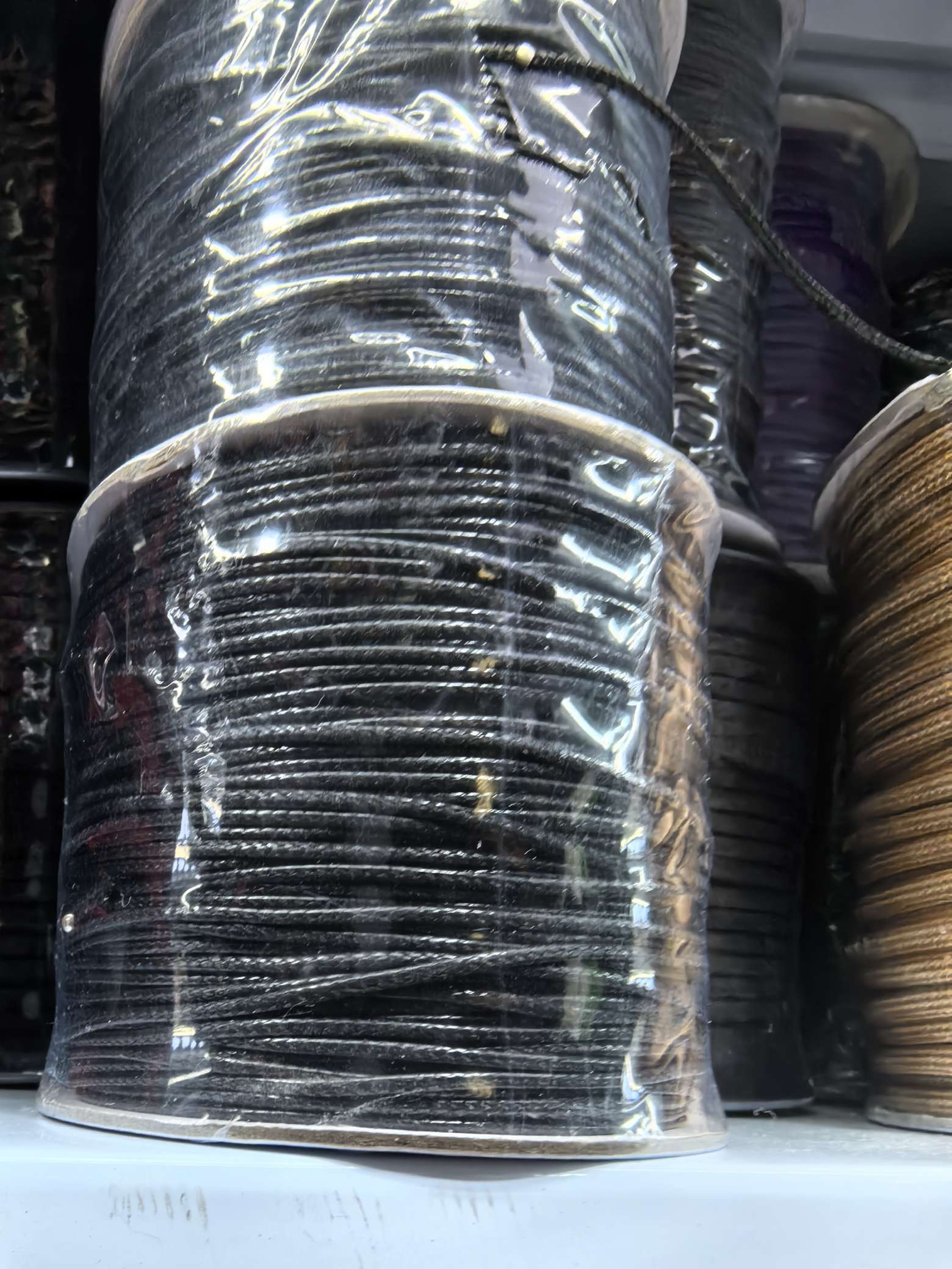 韩国蜡线涤纶丝编织包挂打结专用厂家直销1mm1.5mm2mm3mm各种尺寸齐全手链编织项链挂绳饰品挂饰详情图6