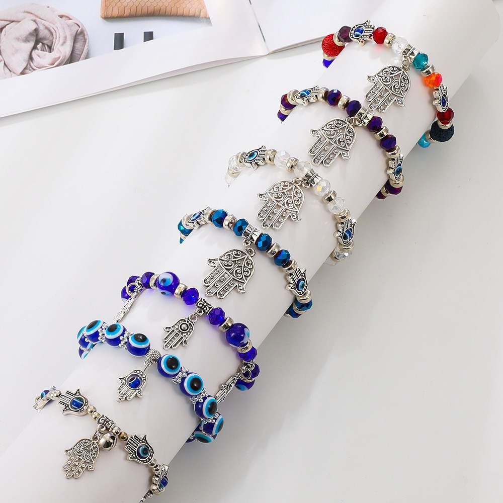 Amazon burst blue devil eye pulsera de perlas de resina colgante de palma de fátima pulsera de mano pulsera de joyería accesorios primavera pulsera de nicho turquía details Picture