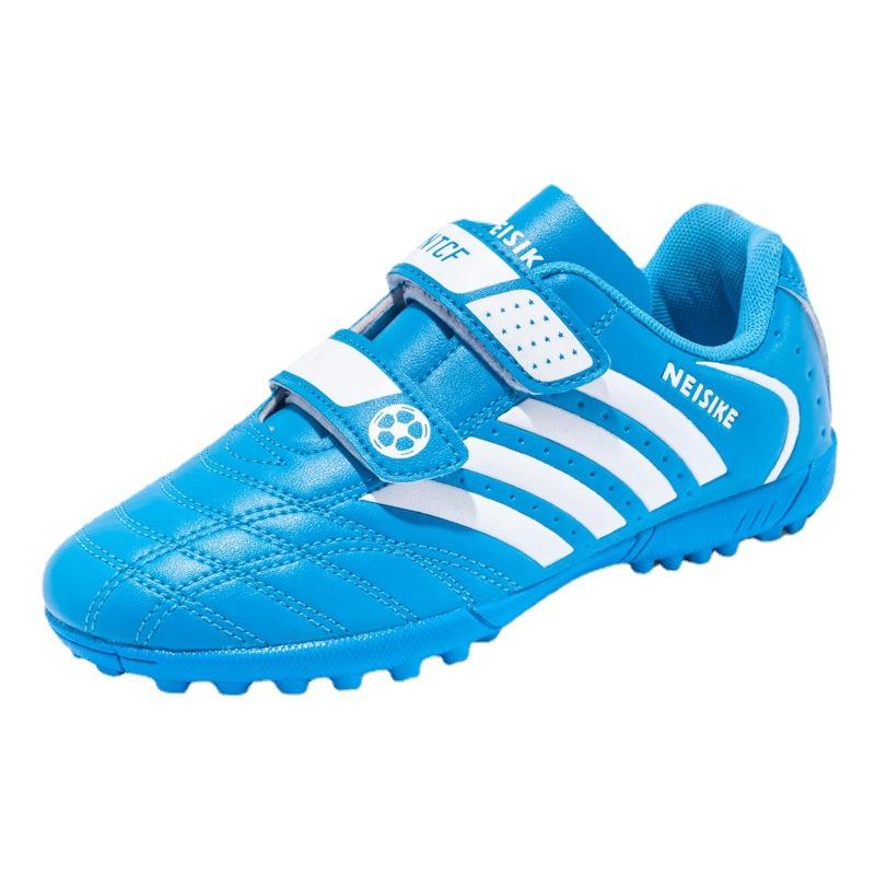 Wholesale New Summer Breathable Children's Football Shoes Training Shoes Primary School Men's Football Shoes Football Boots Women Item Picture