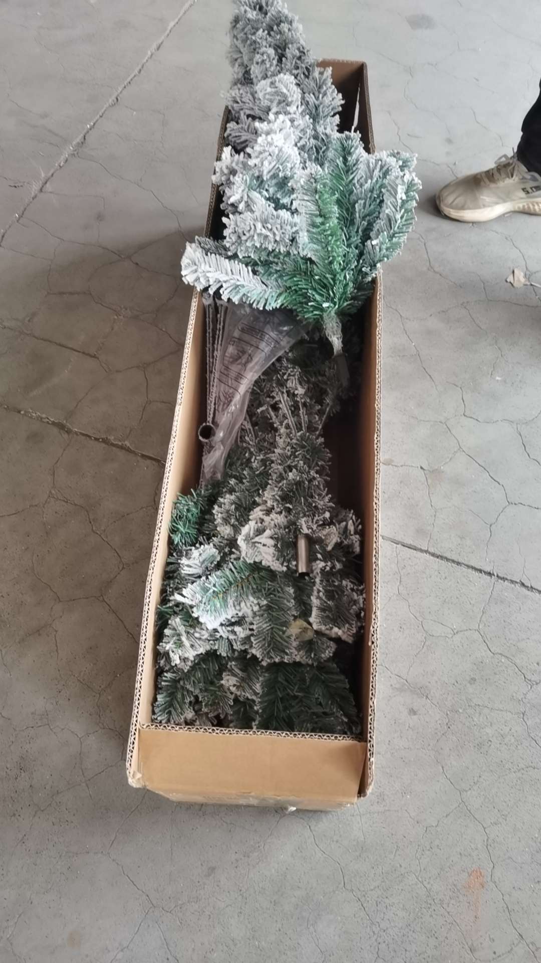 قرية كريسماس، جناح شجرة عيد الميلاد الطائر detail image 7