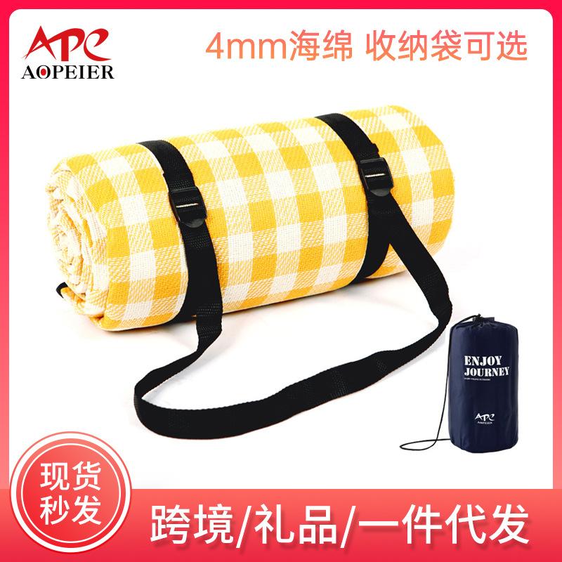spot moisture-proof mat thickened beach mat outdoor camping picnic mat extra large tent mat picnic cloth camping hiking