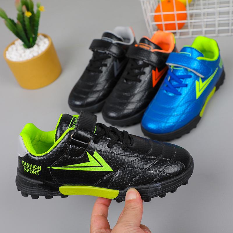 autumn new children's sports shoes casual versatile boys football shoes primary school students non-slip soft bottom running shoes Specification drawing