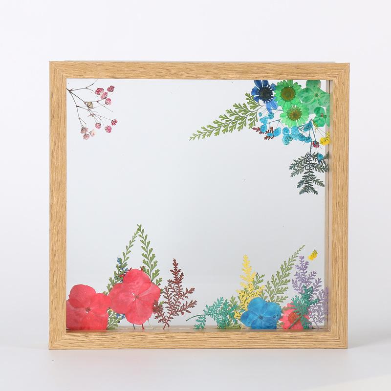 creative wooden double-sided transparent glass photo frame wholesale plant leaves specimen box a4 paper cut diy picture frame Application Scenario