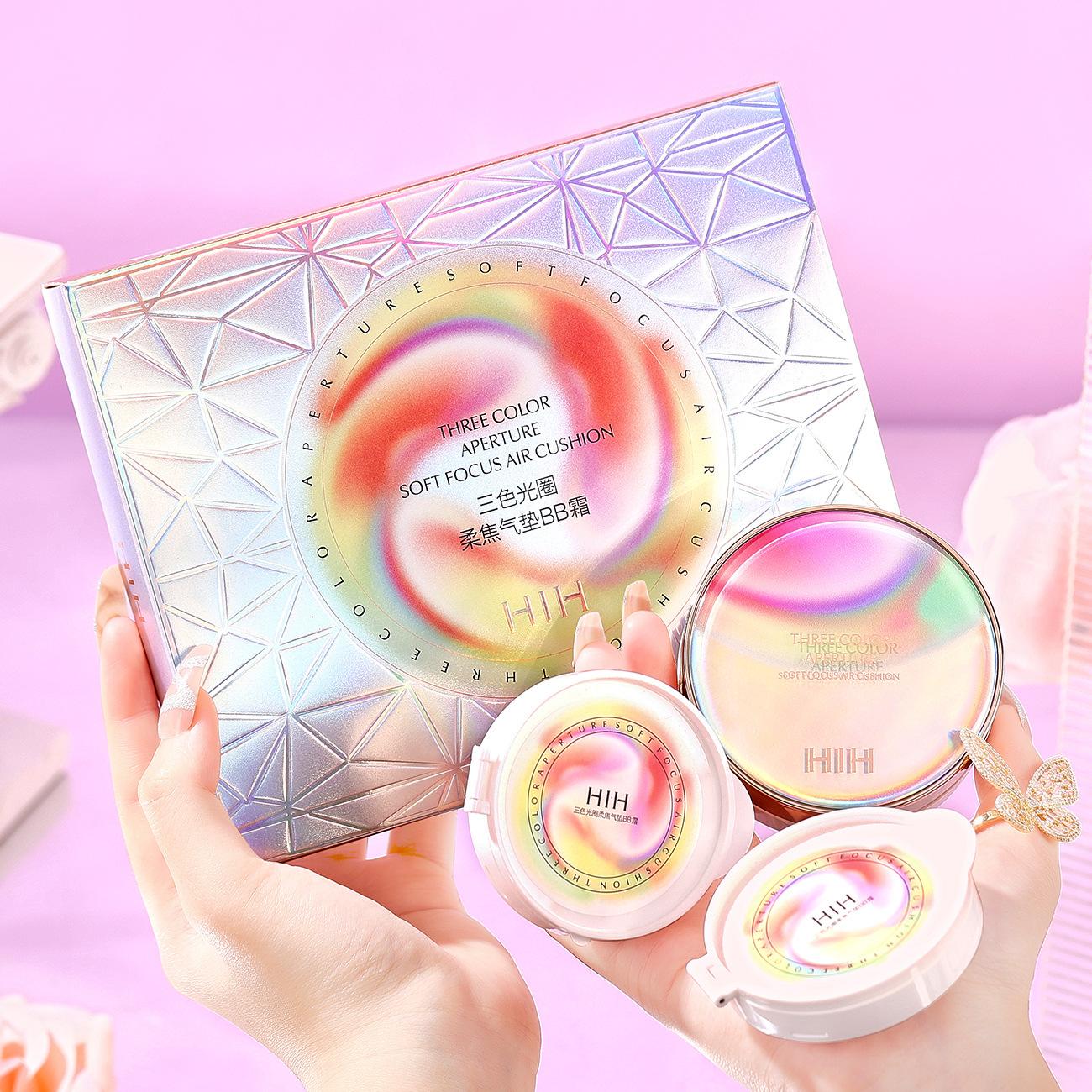 three-color soft focus air cushion bb cream waterproof sweat-proof oil-control concealer cream isolation cream foundation details Picture