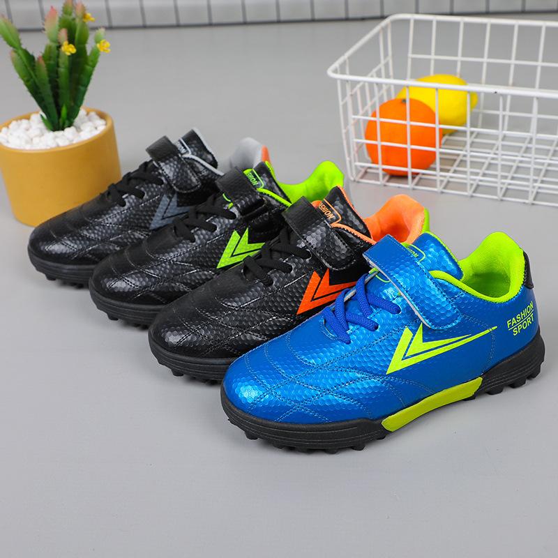 autumn new children's sports shoes casual versatile boys football shoes primary school students non-slip soft bottom running shoes Item Picture