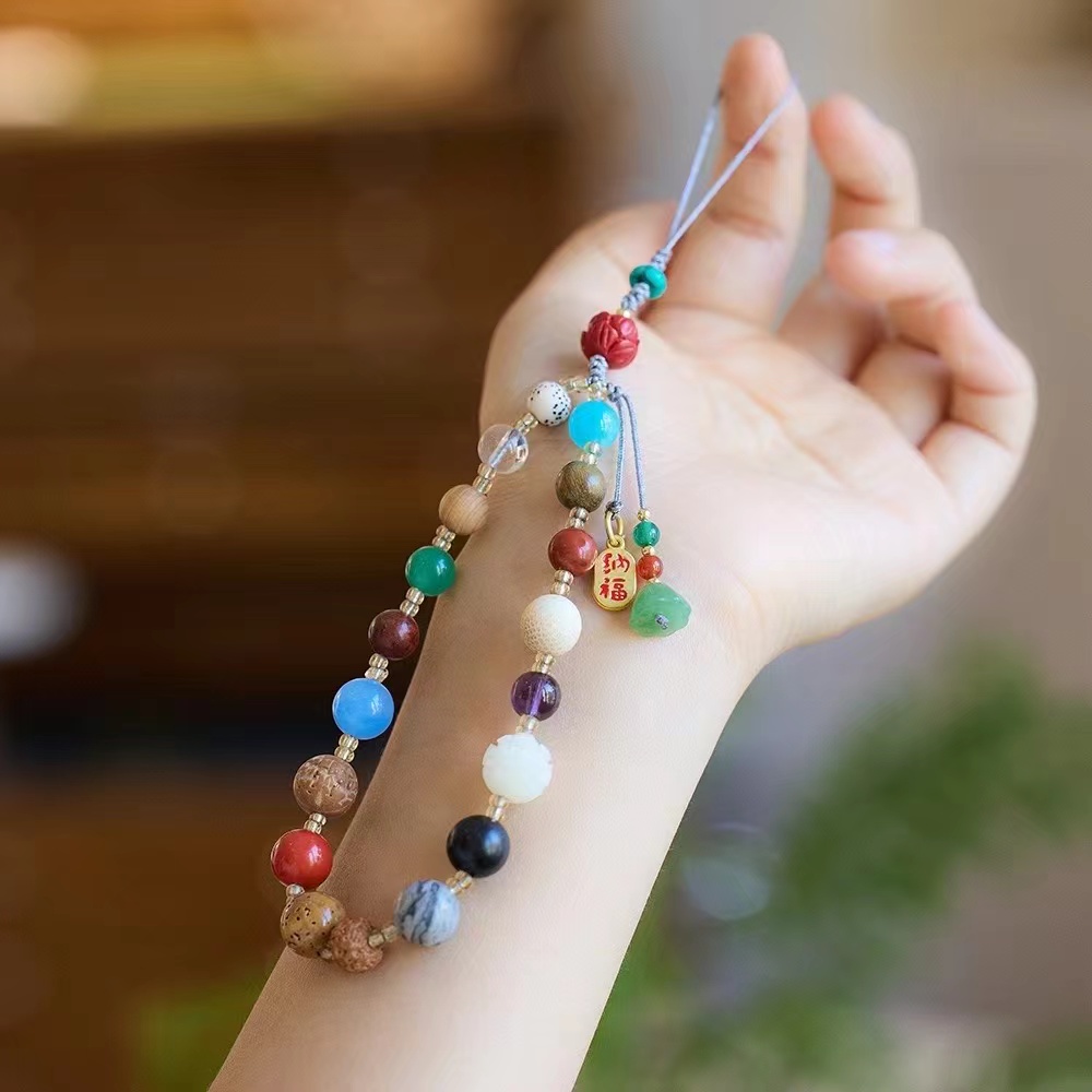 New Chinese-style 18-seed multi-treasure Bodhi mobile phone chain lanyard, exquisite beaded lotus pod lanyard, wrist lanyard