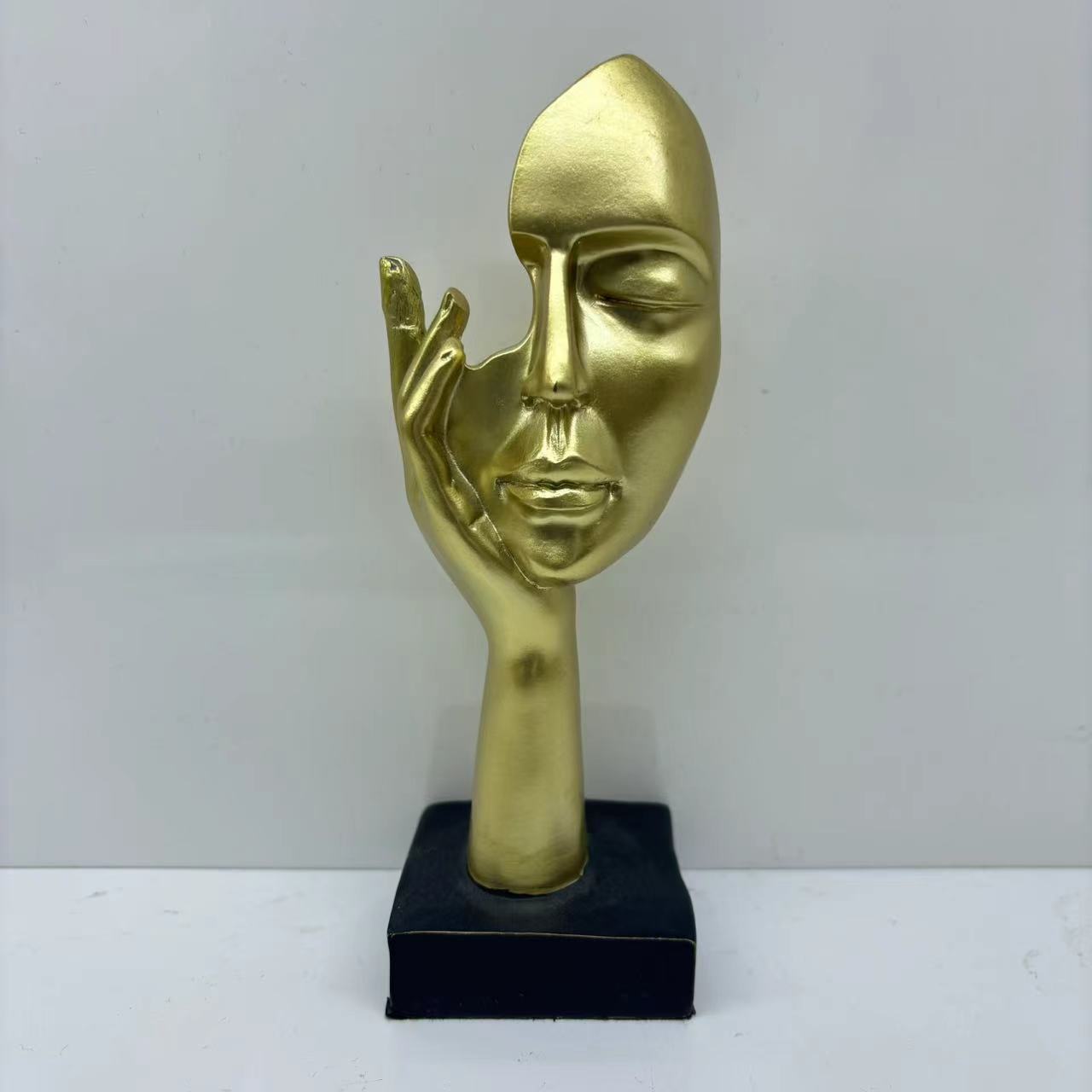 厂家直销 欧式 工艺品摆件 简约抽象人物雕塑 办公室客厅雕塑艺术品装饰品