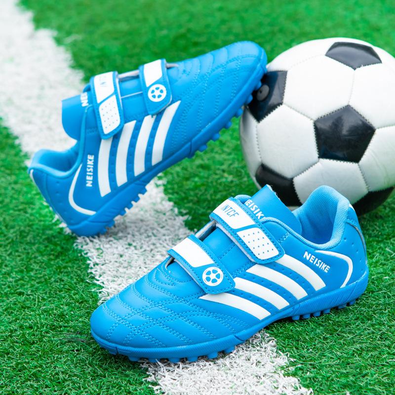 Wholesale New Summer Breathable Children's Football Shoes Training Shoes Primary School Men's Football Shoes Football Boots Women details Picture