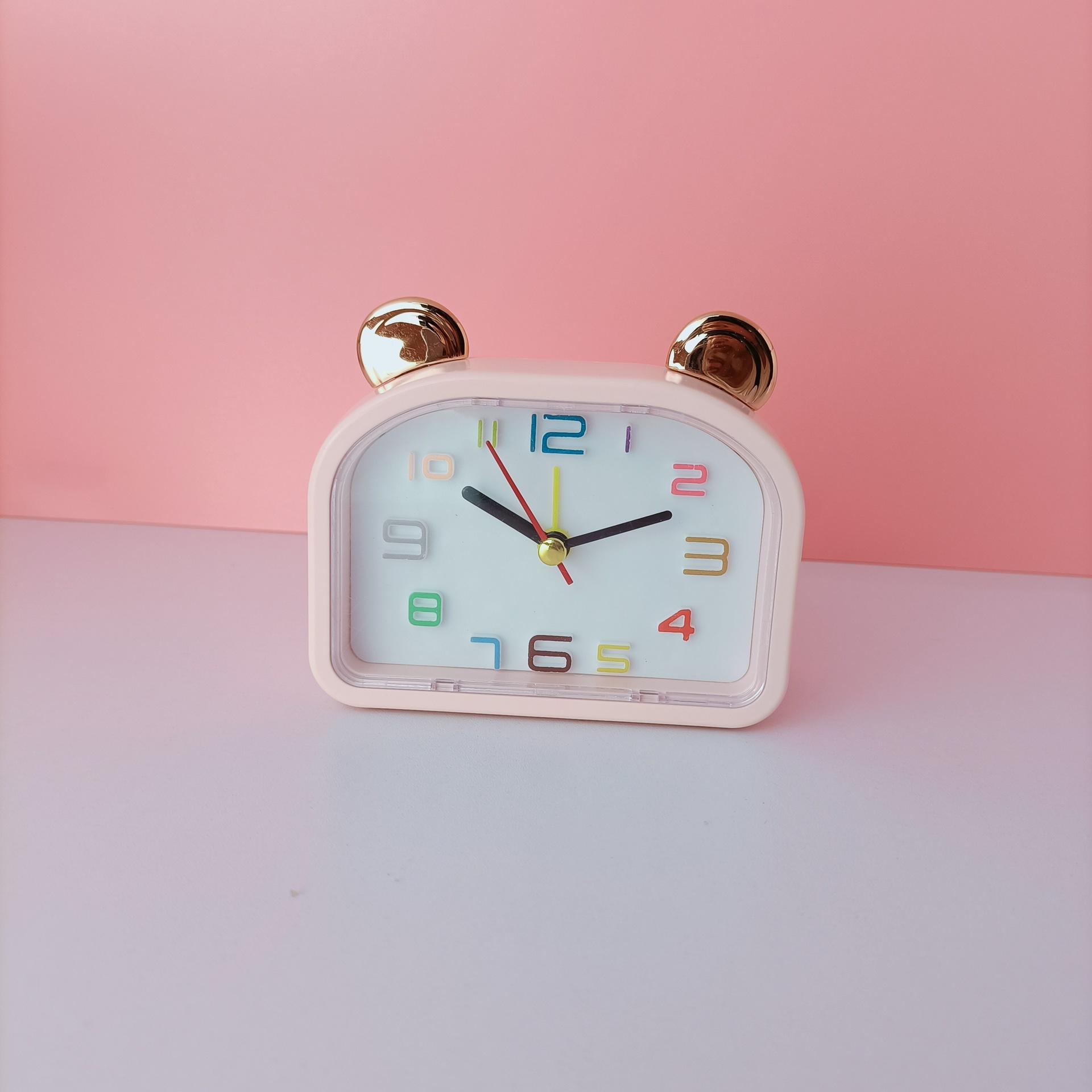 cartoon bear fresh alarm clock creative furnishings office student small night lamp clock three gear mini small timepiece Specification drawing
