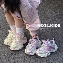 baby girl daddy shoes 2024 spring new children's sports shoes stylish and lightweight medium and large children's sports running shoes fashion