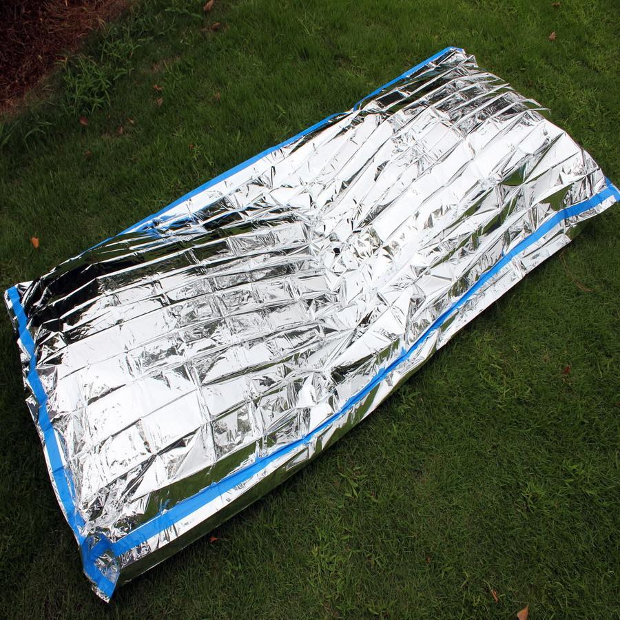pe aluminum film first-aid sleeping bags emergency sleeping bag emergency supplies life-saving insulation sleeping bag sunscreen blanket insulation blanket