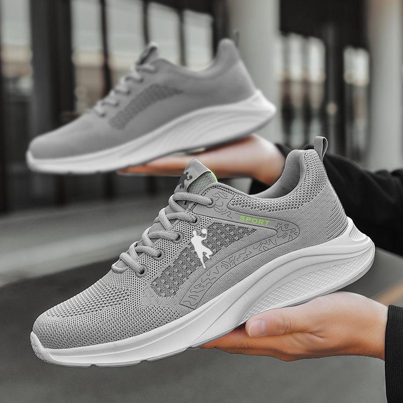 Men's Shoes Wholesale New Summer Breathable Mesh Cloth Shoes Male Flyknit Running Shoes Student Men's Casual Sports Shoes