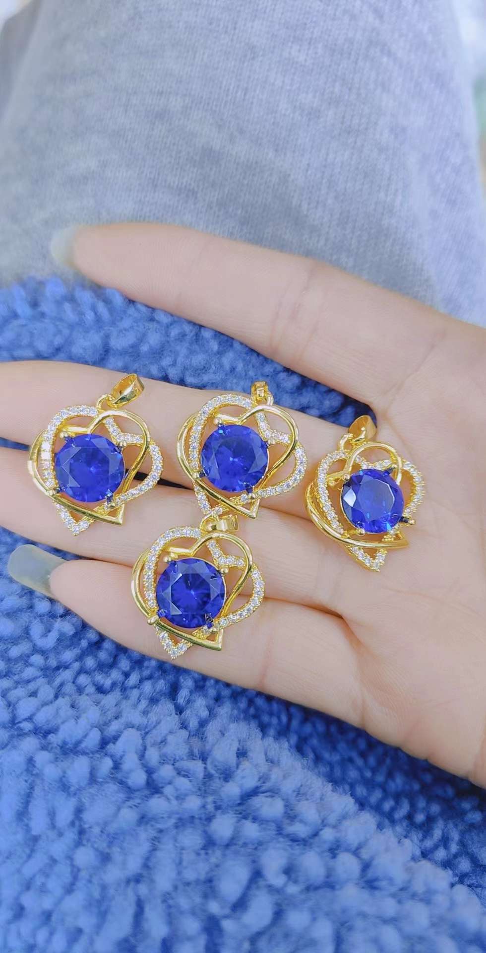 Stainless steel cross pendant, small chili pepper jewelry, DIY accessory, simple, durable, non-fading, personalized and fashionable jewelry gift Item Picture