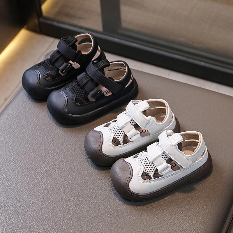 boys' closed toe sandals 2024 summer new children's beach shoes soft bottom korean style breathable girls' sports sandals net