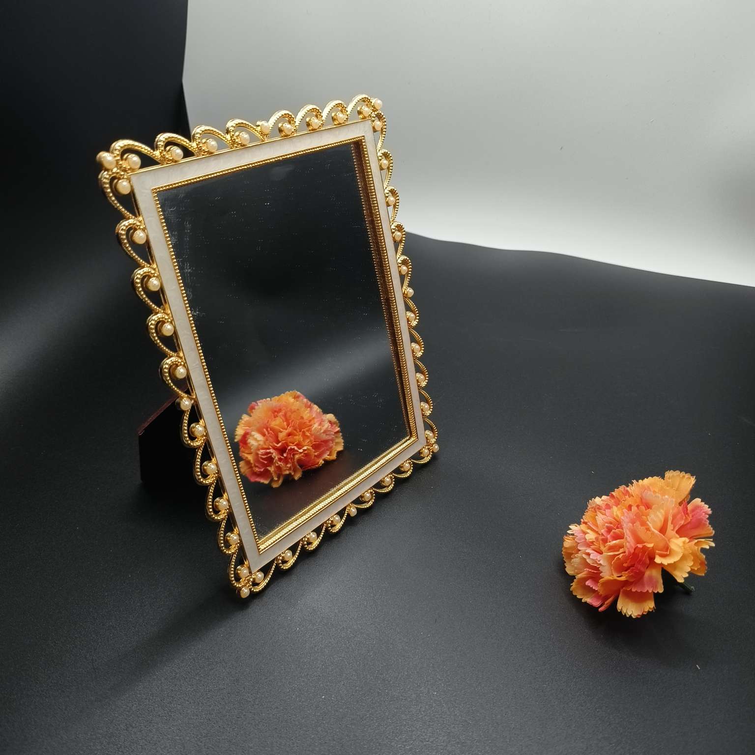 Metal mirrors, handicrafts, gifts, ornaments, stands, bases, auxiliary materials, selected elegant art displays, home decorations detail image 12