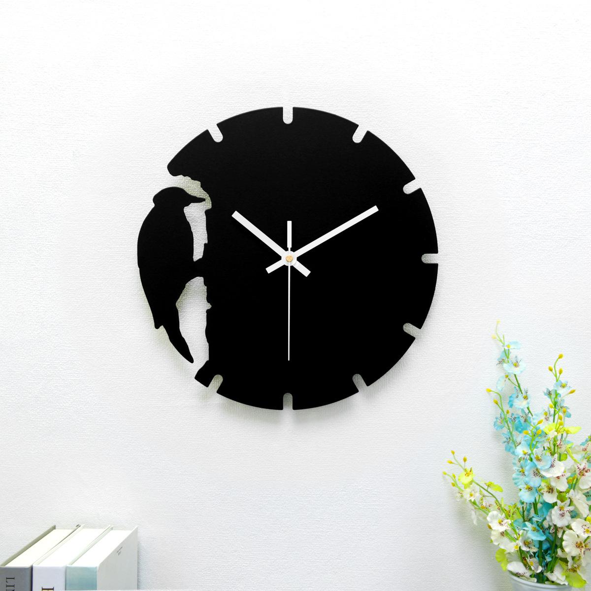 modern simple metal creative wall clock for living room bedroom dining room and office decorations battery providing electricity
