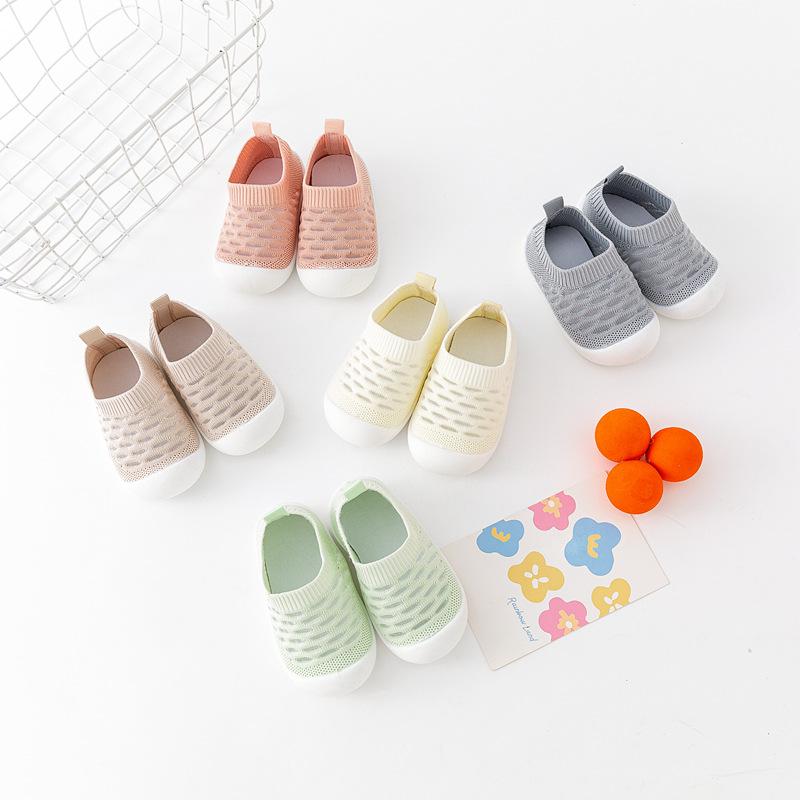 baby indoor non-slip flying woven hole toddler shoes socks baby shoes new children hollow waterproof floor shoes socks