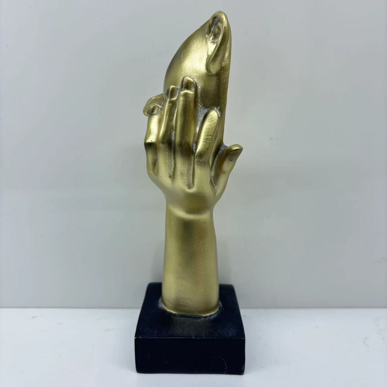 树脂工艺品实物图