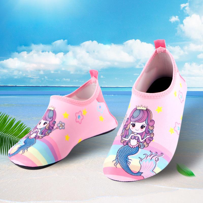 New Children's Upstream Shoes Outdoor Beach Shoes Cartoon Children's Summer Outdoor Snorkeling Shoes Soft Bottom Ankle Sock