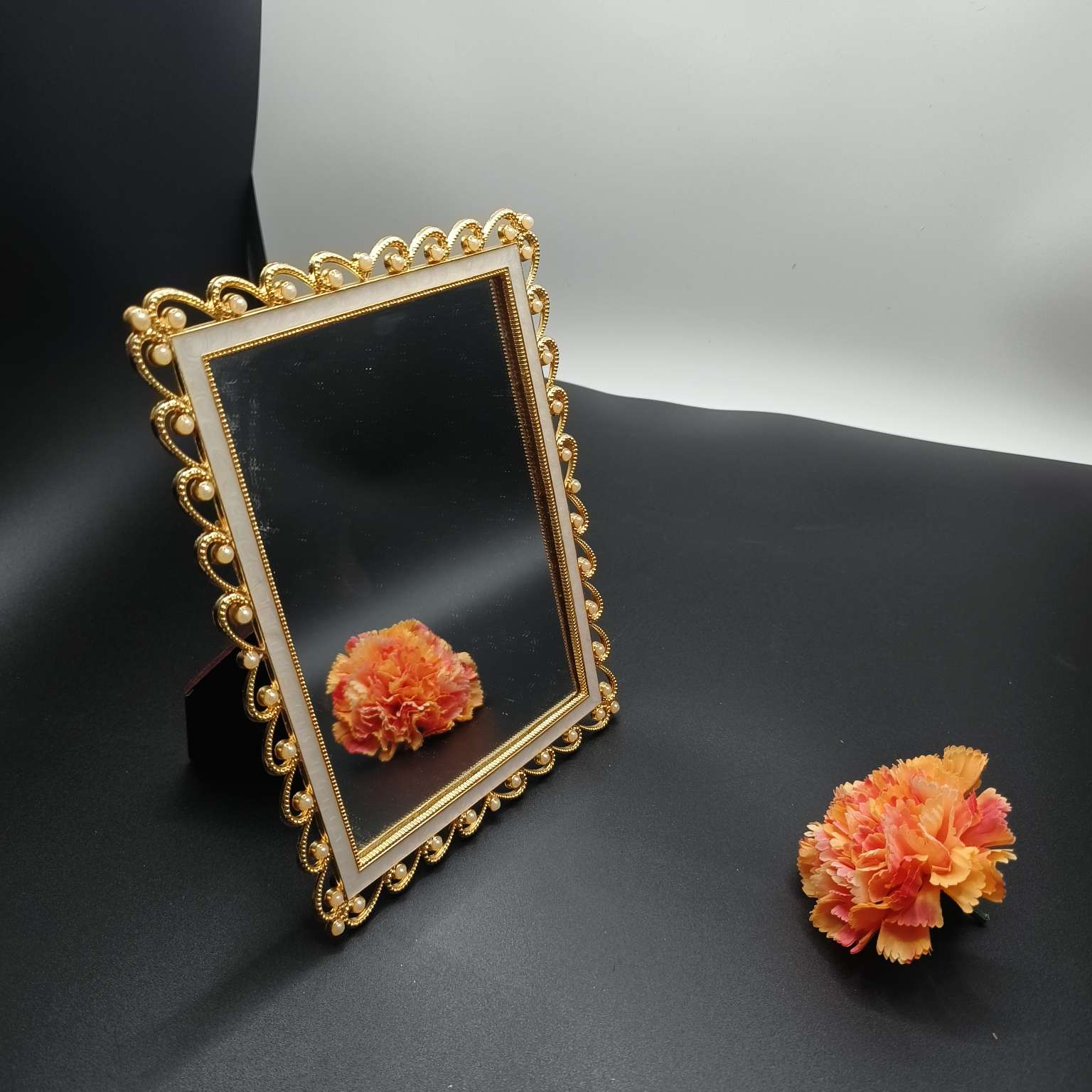 Metal mirrors, handicrafts, gifts, ornaments, stands, bases, auxiliary materials, selected elegant art displays, home decorations detail image 11