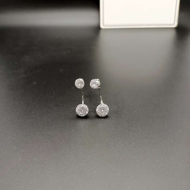 Zircon pendientes dongdaemun Corea del Sur uno dos pendientes mujeres ins moda ligera extravagancia superflash moda temperamento orejeras accesorios creativos details Picture