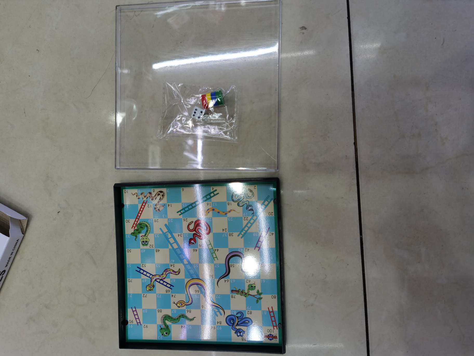 象棋、围棋实物图