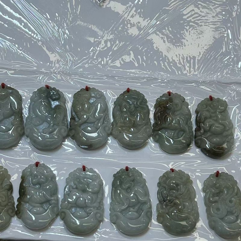 Природный изумруд 12 зодиака, крысы, тигры, драконьи змеи, кобылы, кабаны, свиные собаки и ожерелья с нефритовыми кольями охраняют животных pic 6