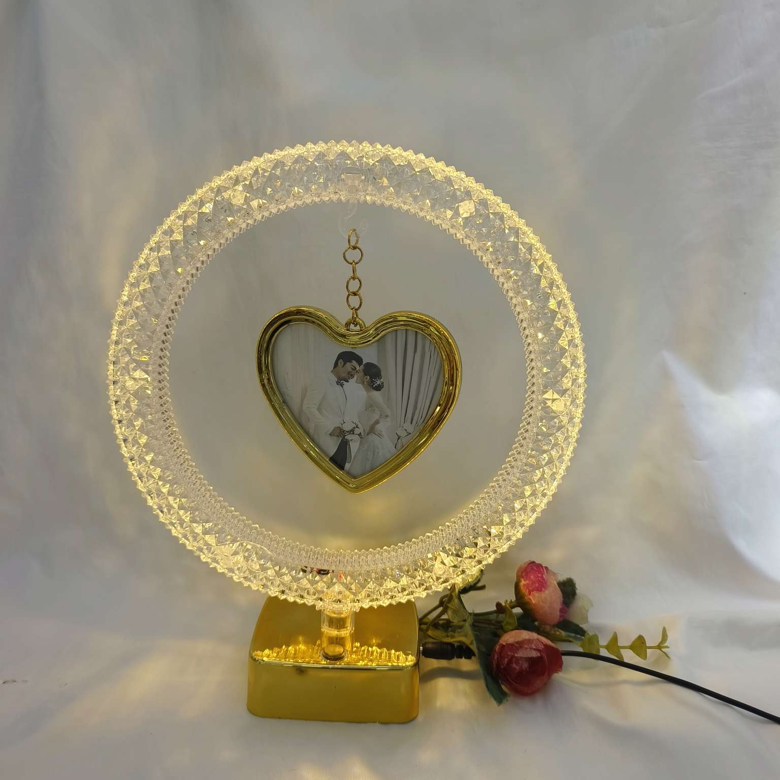 Round table lamp with light frame, handicraft gift, display piece, stand, base, auxiliary materials, exquisite art, collector's decorative item details Picture