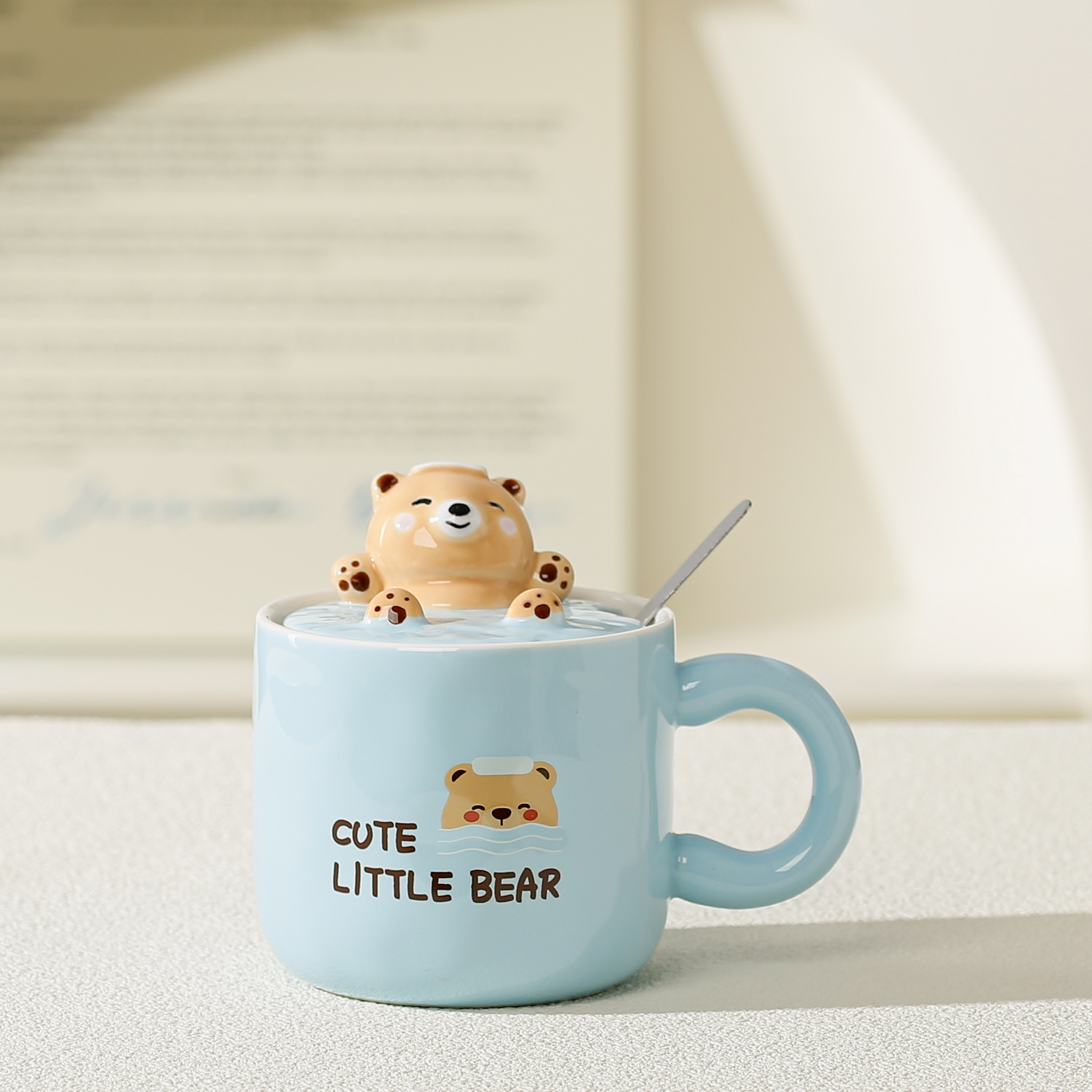 Ceramic cups, cute bear bath cups, household ceramic cups, high appearance level, girls and students, cute mug sets with cup LIDS, selected souvenirs, practical and durable water cups with stand LIDS, office mugs Specification image
