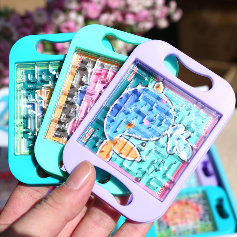factory direct sales new ball handheld game beads maze balance ball puzzle maze toys stall hot sale full figure