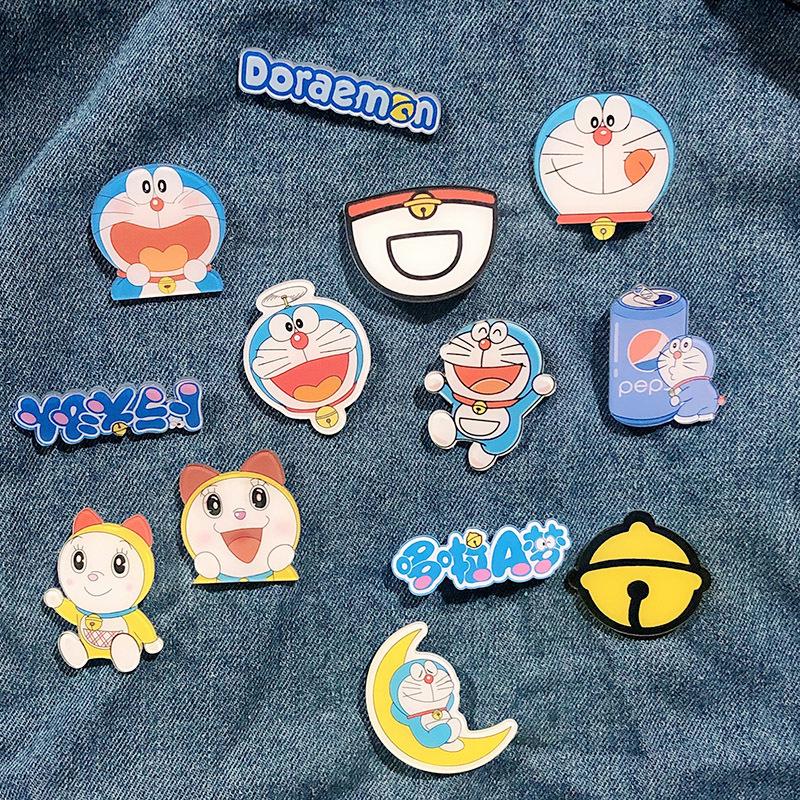 japanese cartoon acrylic brooch cute doraemon anime badge customized children bag pendant accessories patch