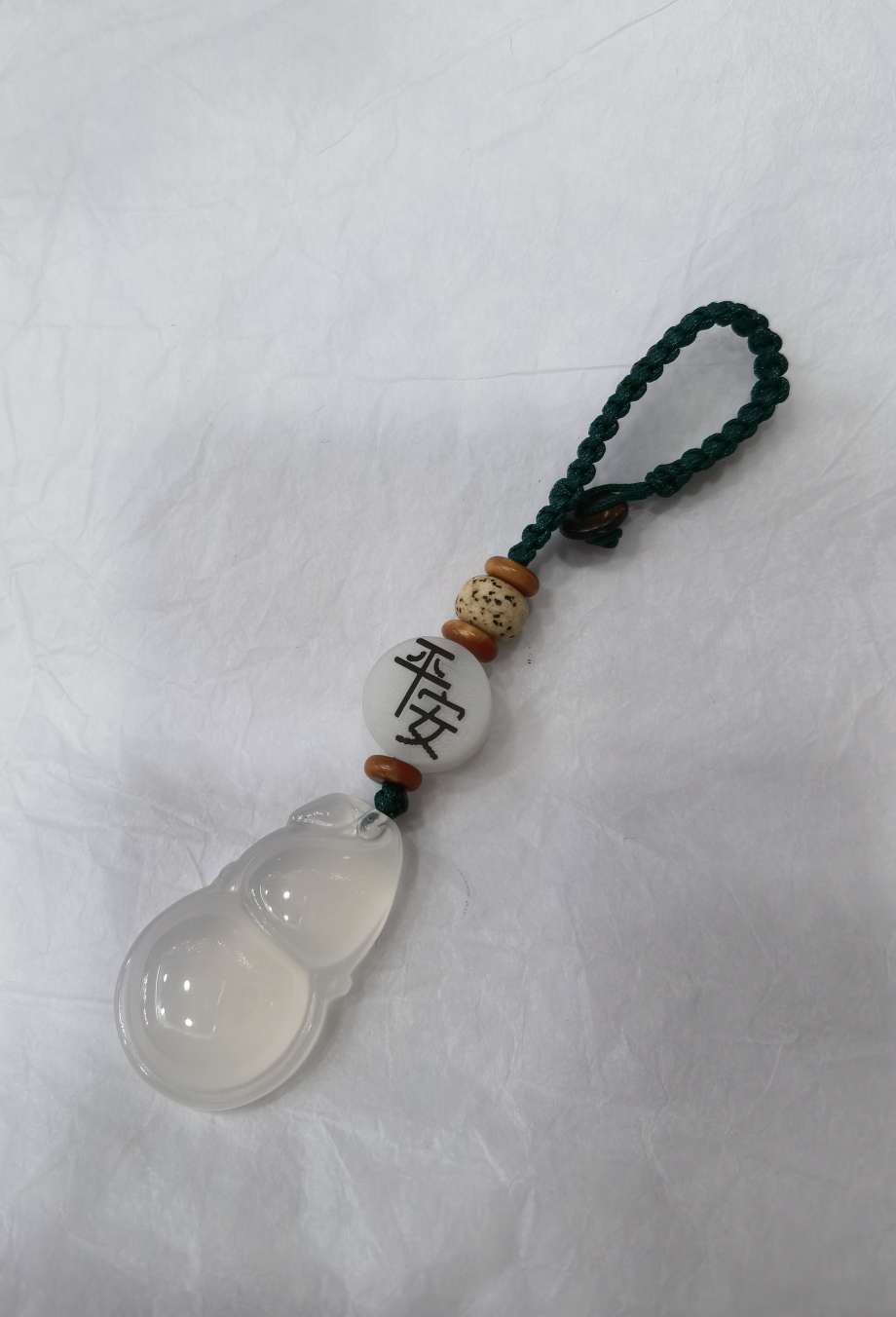 Wholesale of jewelry, men's and women's couple styles, agate keychains, pendants, bag hangers, mobile phone hangers, travel handicrafts, street stall economy, gift-giving detail image 1