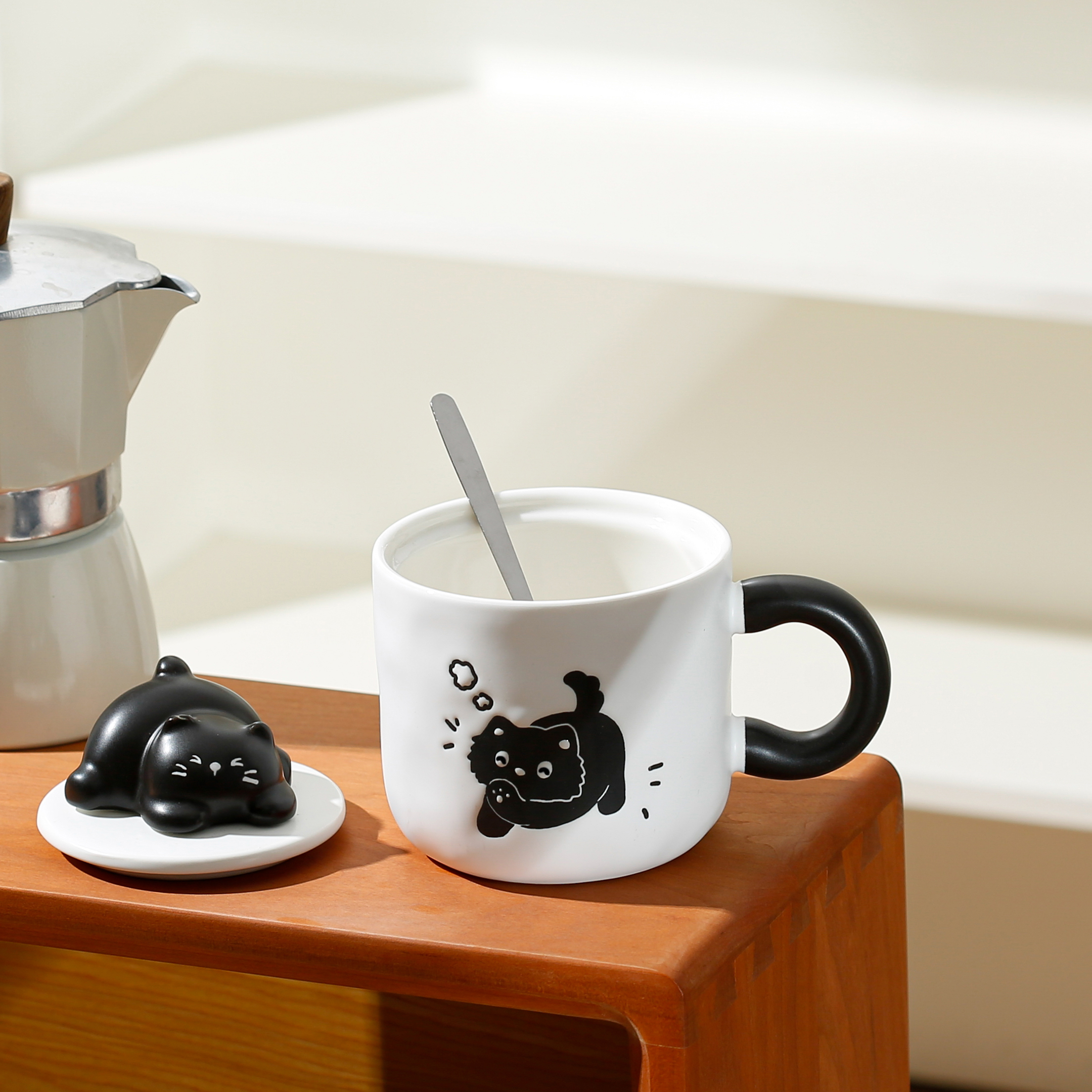 Personalized cat mug with lid as a souvenir cup, cute ceramic cup, cartoon ceramic cup, student style cute mug set with lid as a souvenir, carefully selected practical and durable water cup gift, high appearance level, Internet celebrity Specification image