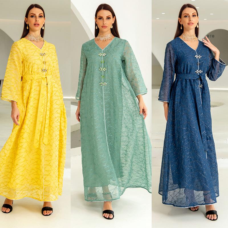 Ab236 Middle East Muslim Clothing Mesh Breathable Four Seasons Universal Abaya Handmade Beaded Temperament Dress full figure