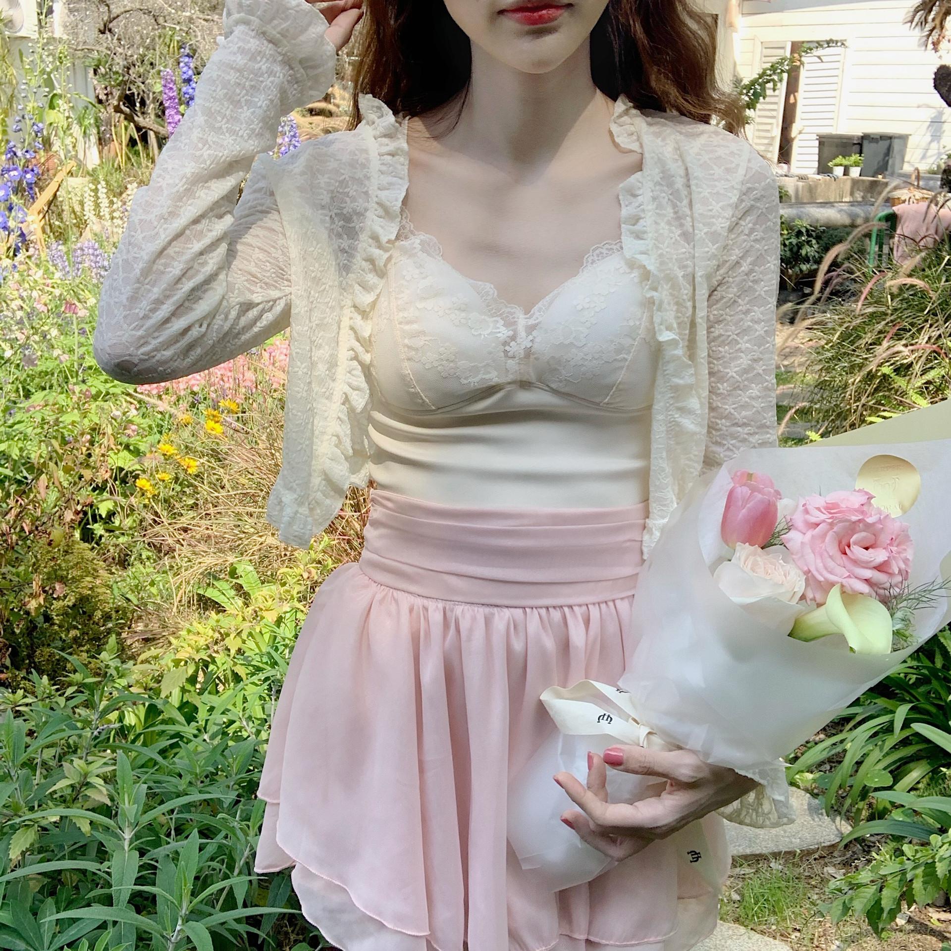 2024 french lace cardigan women's summer thin pure desire jacket sun protective blouse short top shawl outer match full figure