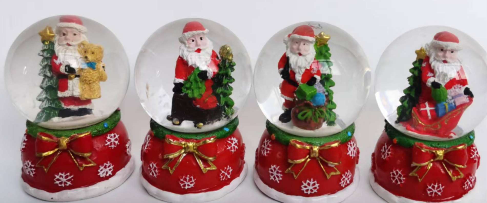 圣诞树脂装饰工艺品，圣诞玻璃水球21-245图