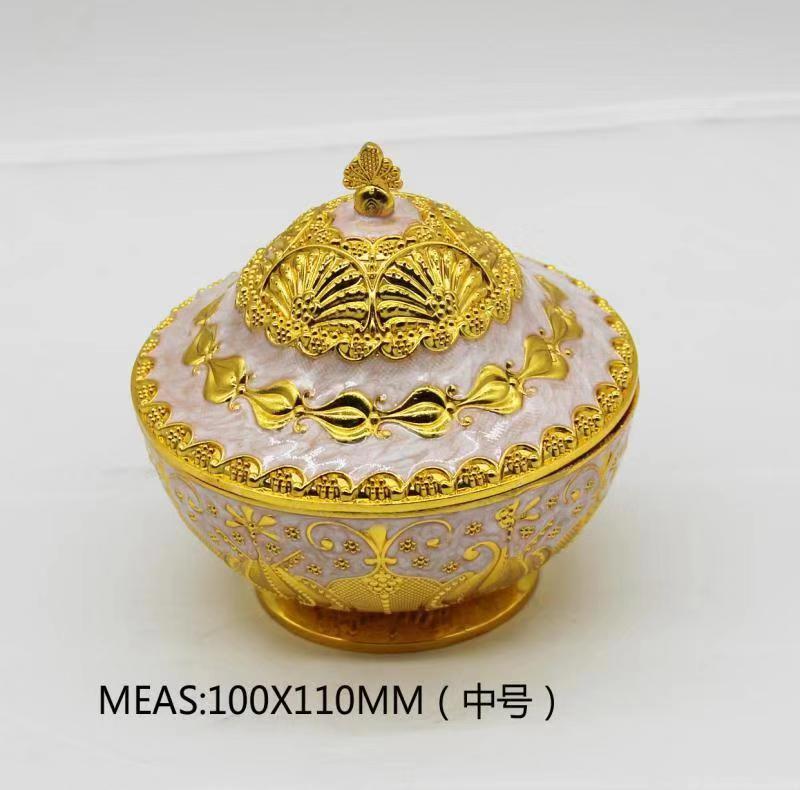 Retro European-style metal sugar mold electroplated and colored home decoration items, home and restaurant sugar cup handicraft items details Picture