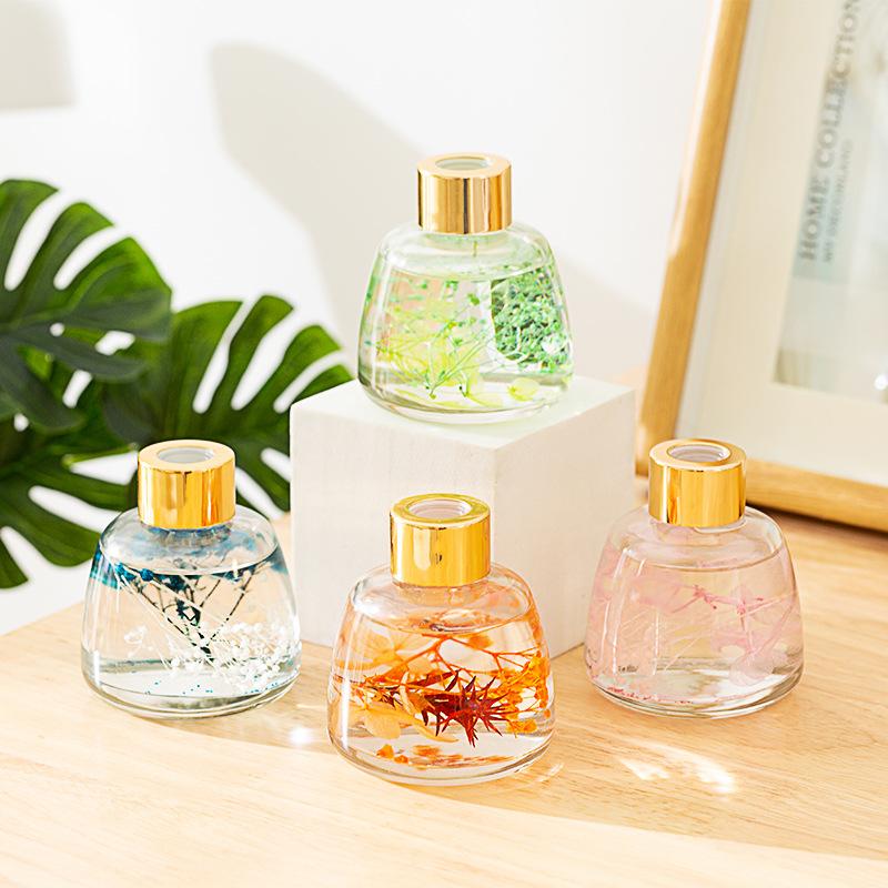 Factory Wholesale Fire-Free Reed Diffuser Bathroom Indoor Air Freshener Aromatic Car Aroma Decoration