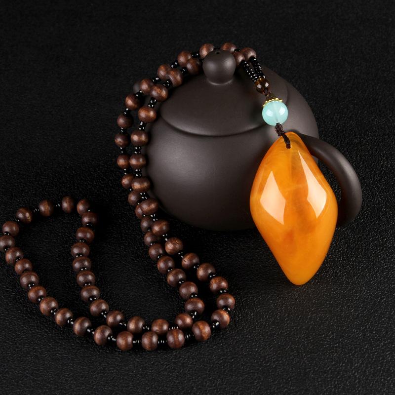 New Resin Imitation Yellow Chicken Grease Old Beeswax Sweater Chain Amber Rose Clothing Accessories Long Necklace Live Broadcast Supply Wholesale details Picture