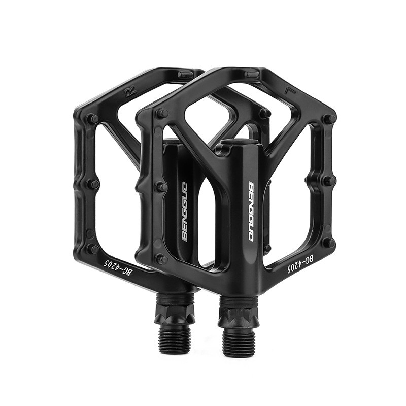 BG-4205 Y type bicycle pedals, aluminum alloy pedals, Pelin pedals, mountain bikes with nails and anti-slip pedals Item Picture