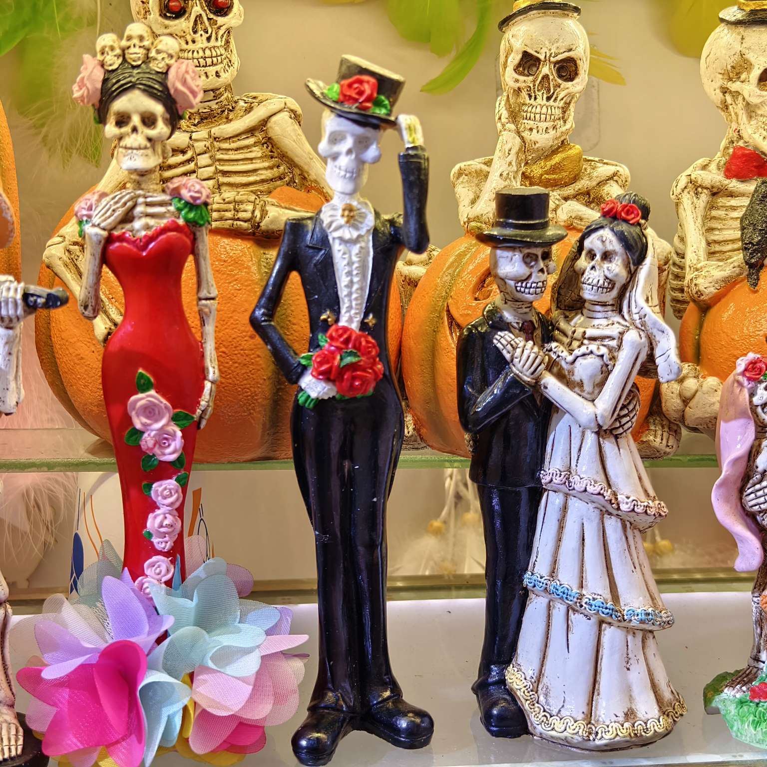 Resin handicraft ornaments detail image 1