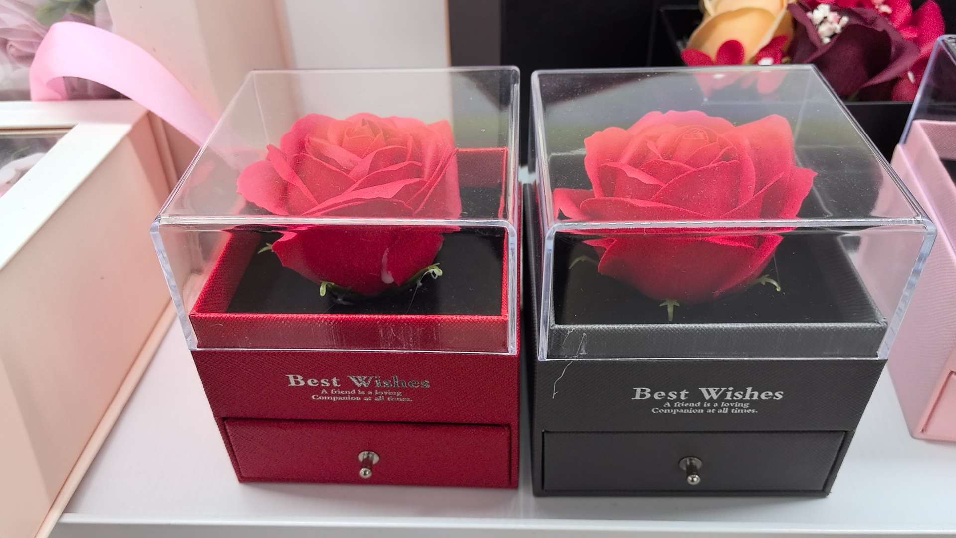婚庆用品新娘手捧花中式韩式两款 缎面手捧花精致皇冠发箍 配套婚纱办公文化礼品套装细节图